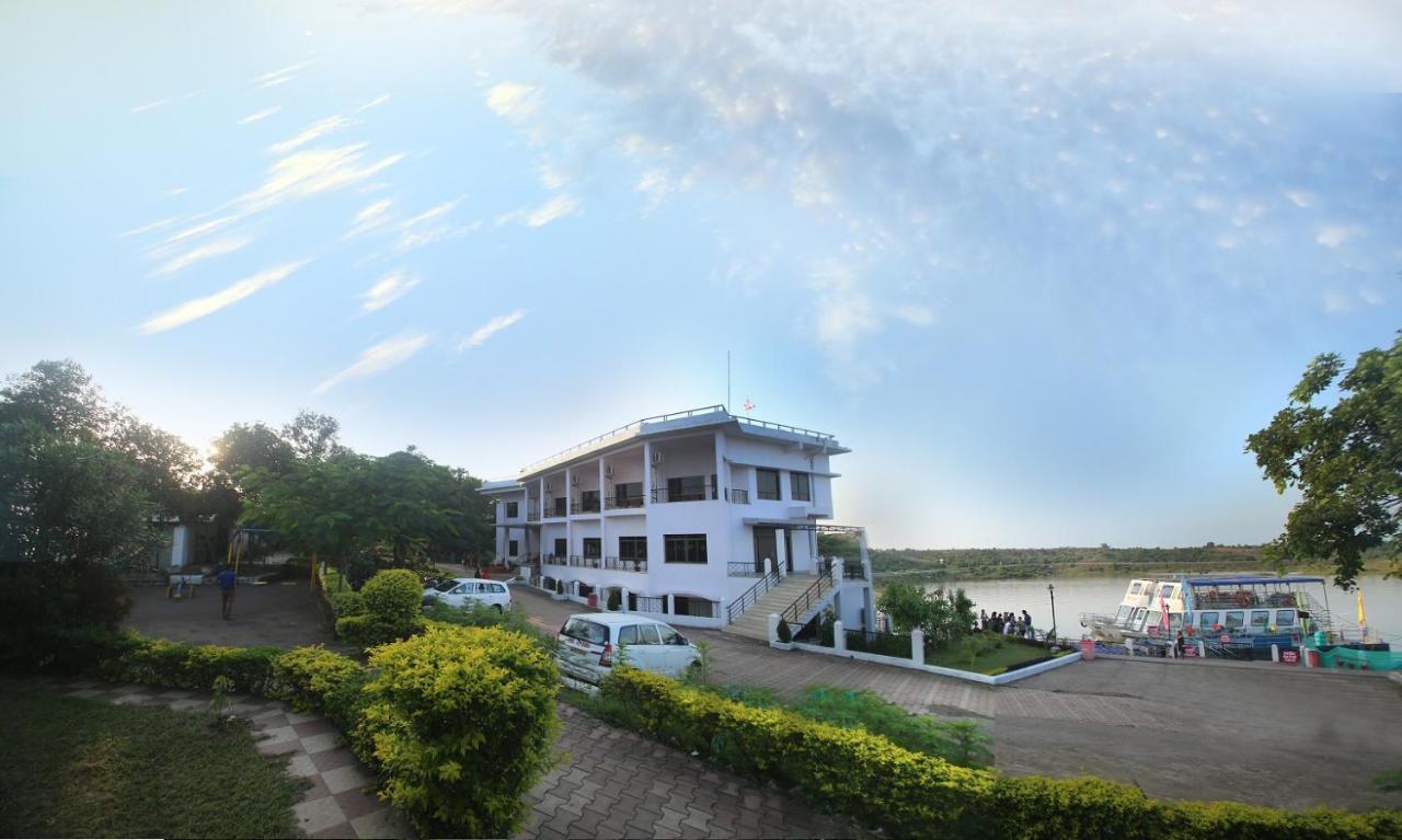 Mpt Maikal Resort, Bargi Extérieur photo